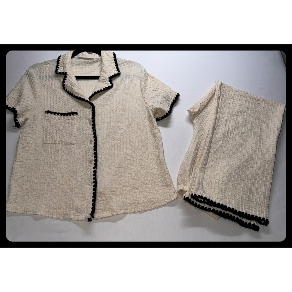 Unbranded Pajama Set Medium Cream Black Trim Seersucker Loungewear